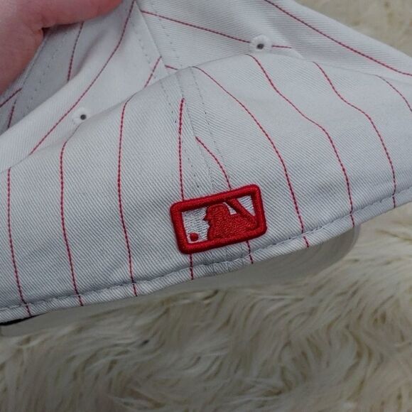 Atlanta Braves Baseball Cap - Picture 5 of 7